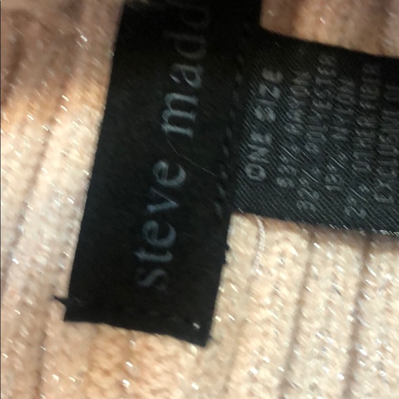 Steve Madden Metallic Blush Beanie NWOT - Picture 7 of 7
